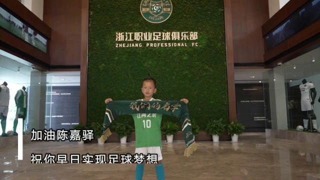 法国大胆裸体三级时装秀
