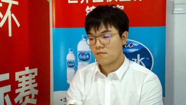 国产精品久久久久精品三级下载
